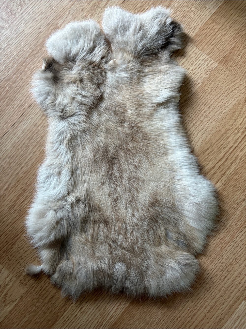B0221 rabbit pelt craft decor